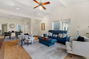 407 Towne Park Trail, Austin, TX 78751 - Photo 10