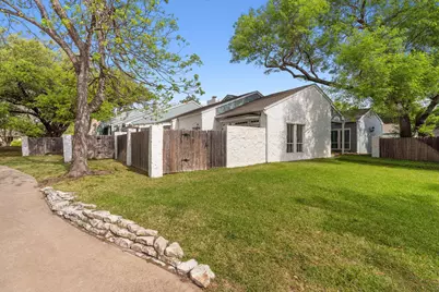 407 Towne Park Trail, Austin, TX 78751 - Photo 6