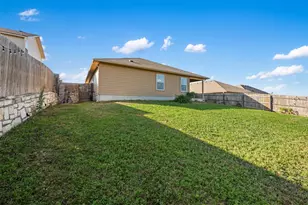 117 Liard River Rd, Hutto, TX 78634 - Photo 36