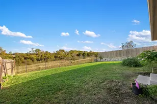 117 Liard River Rd, Hutto, TX 78634 - Photo 36