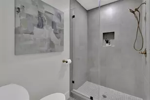 2713 Cascade Dr, Austin, TX 78757 - Photo 12