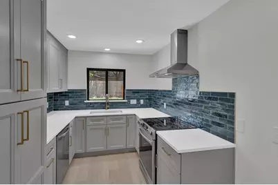 2713 Cascade Drive, Austin, TX 78757 - Photo 24