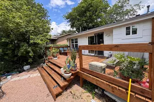 2321 Lakehurst Dr, Austin, TX 78744 - Photo 18