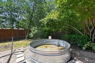 2321 Lakehurst Dr, Austin, TX 78744 - Photo 26