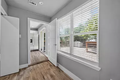 2321 Lakehurst Drive, Austin, TX 78744 - Photo 22