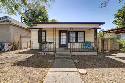 1105 E 3rd Street, Austin, TX 78702 - Photo 1