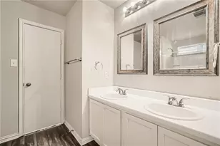 612 Copper Ct, Jarrell, TX 76537 - Photo 18