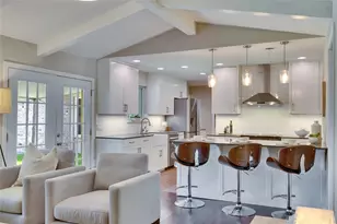 2905 Greenlawn Pkwy, Austin, TX 78757 - Photo 2