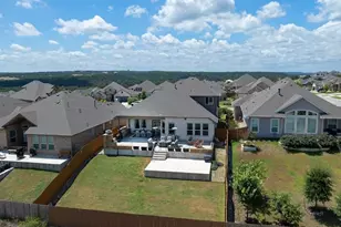 805 Karst Cv, Georgetown, TX 78628 - Photo 34