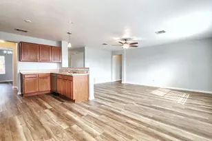 202 Brandons Way, Buda, TX 78610 - Photo 4