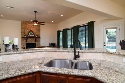 504 Pheasant Meadow, Liberty Hill, TX 78642 - Photo 8