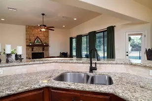 504 Pheasant Mdw, Liberty Hill, TX 78642 - Photo 8