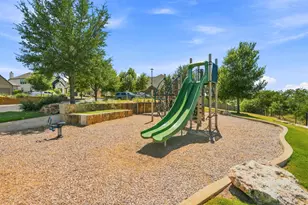 413 Summerhill Ln, Georgetown, TX 78628 - Photo 36