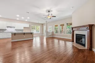 7112 Mitra Dr, Austin, TX 78739 - Photo 10