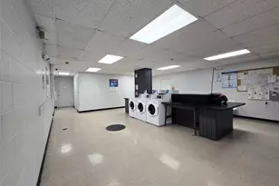 1800 Lavaca St, Austin, TX 78701 - Photo 12