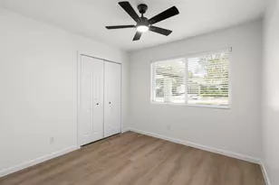 7204 Towering Oaks Dr, Austin, TX 78745 - Photo 18