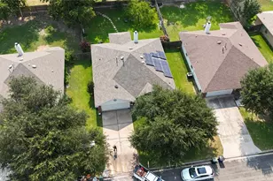 122 Edison Dr, Hutto, TX 78634 - Photo 16