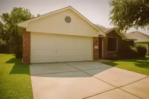 122 Edison Dr, Hutto, TX 78634 - Photo 1
