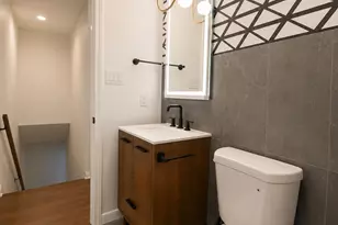 7208 Meador Ave, Austin, TX 78752 - Photo 14