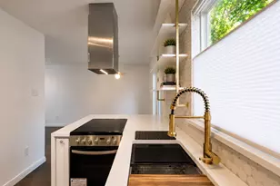 7208 Meador Ave, Austin, TX 78752 - Photo 6