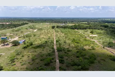 401 Turnback Trail, Dale, TX 78616 - Photo 20