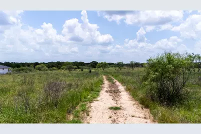 401 Turnback Trail, Dale, TX 78616 - Photo 28