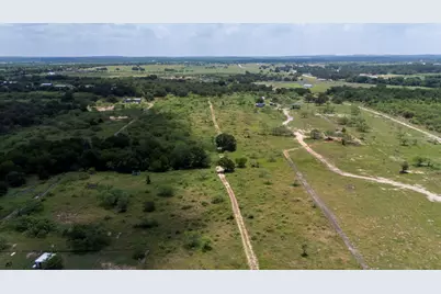 401 Turnback Trail, Dale, TX 78616 - Photo 18