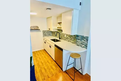 1800 Lavaca Street #A305, Austin, TX 78701 - Photo 2