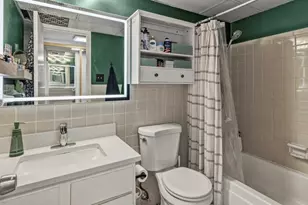 1800 Lavaca St, Austin, TX 78701 - Photo 14