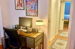 1800 Lavaca St, Austin, TX 78701 - Photo 4