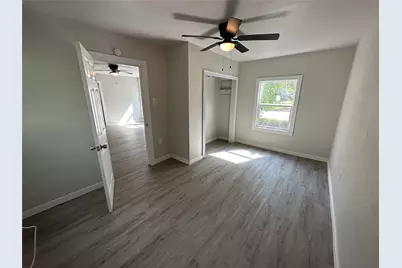 622 Scarbrough Street, Rockdale, TX 76567 - Photo 6