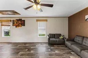 253 N County Line Rd, Elgin, TX 78621 - Photo 8