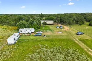 253 N County Line Rd, Elgin, TX 78621 - Photo 30