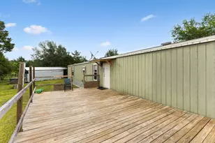 253 N County Line Rd, Elgin, TX 78621 - Photo 4