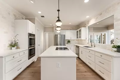 2016 Lakeway Boulevard, Lakeway, TX 78734 - Photo 1