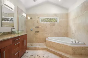 2501 Del Curto Rd, Austin, TX 78704 - Photo 18