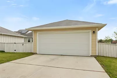 308 Catalina Drive, Kyle, TX 78640 - Photo 16