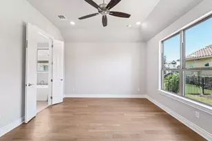 205 Indigo Ln, Georgetown, TX 78628 - Photo 14