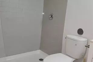 1800 Lavaca St, Austin, TX 78701 - Photo 10
