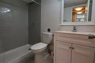 1800 Lavaca St, Austin, TX 78701 - Photo 8
