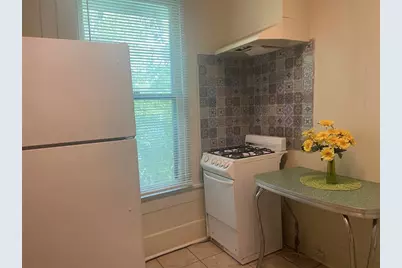 401 W 38th Street #B, Austin, TX 78705 - Photo 6