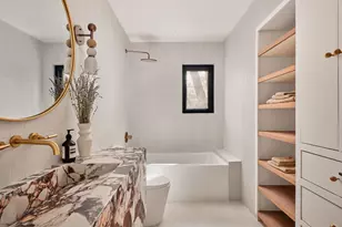 4214 Deepwoods Dr, Austin, TX 78731 - Photo 18