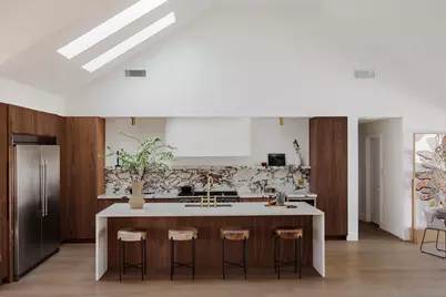 4214 Deepwoods Drive, Austin, TX 78731 - Photo 2