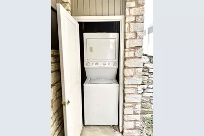 2818 Nueces Street #102, Austin, TX 78705 - Photo 4