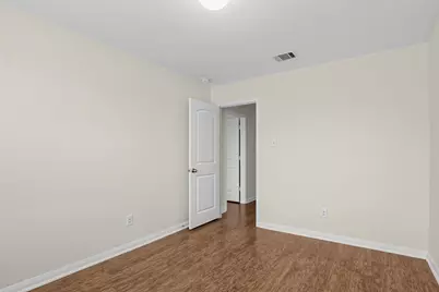 19904 Woodrow Wilson Street, Manor, TX 78653 - Photo 8