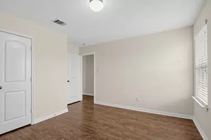 19904 Woodrow Wilson St, Manor, TX 78653 - Photo 4