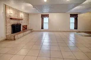 204 Maynard St, Bastrop, TX 78602 - Photo 8