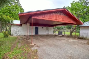 204 Maynard St, Bastrop, TX 78602 - Photo 38