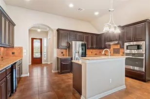 12208 Fairway Cove, Austin, TX 78732 - Photo 10