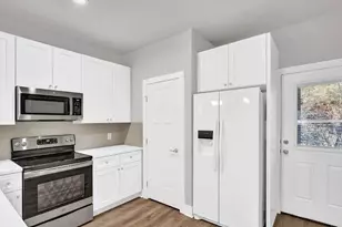 400 Shady Bluff Dr, Wimberley, TX 78676 - Photo 10